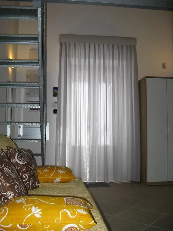 Apartment Suite Li Figuli Lecce